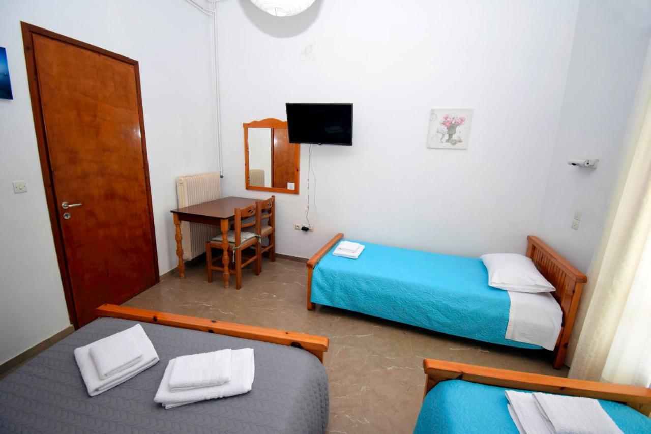 Mega Apartments Tirós Esterno foto